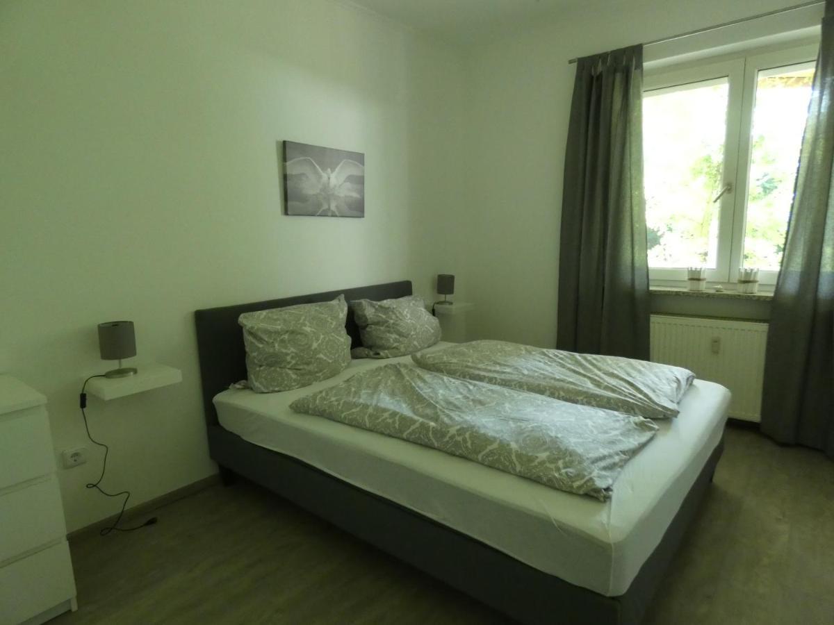 Gartenwohnung Juliana Gstadt Laeufers Chiemsee Holiday Home Gstadt am Chiemsee Esterno foto